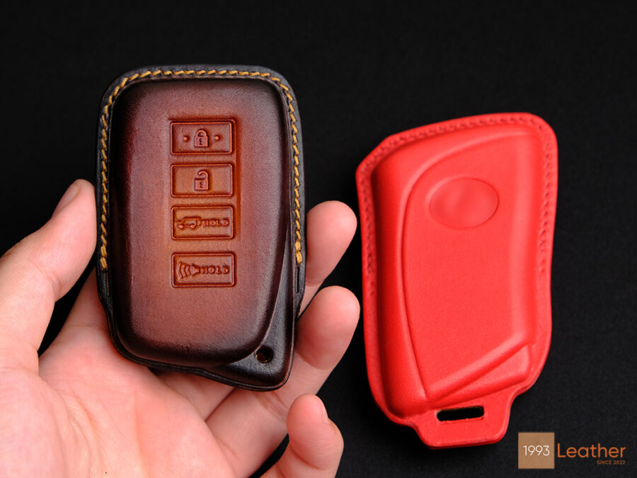 The Lexus NX key cover is made from premium Veg-tanned leather.