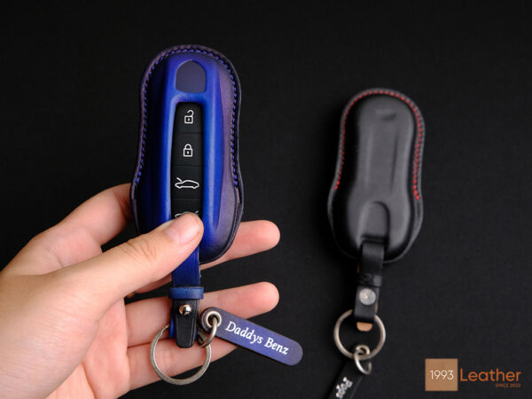 The leather key case highlights smooth texture, ergonomic design and premium craftsmanship.