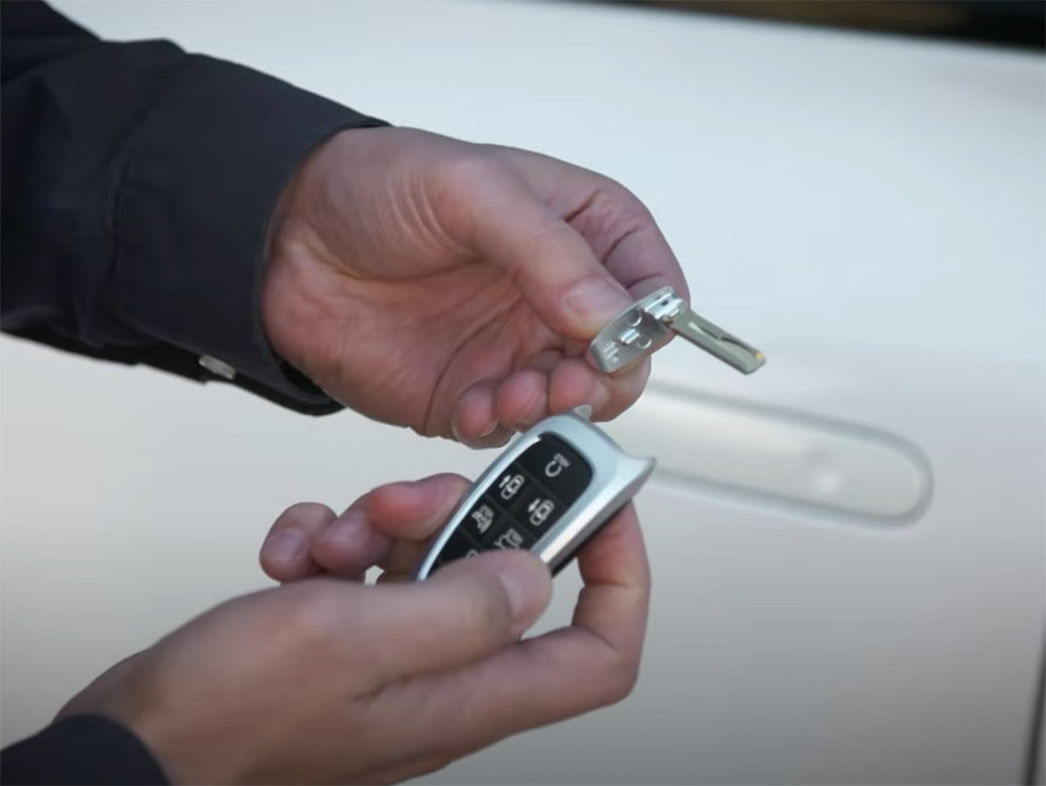 How-to Use Hyundai Keys