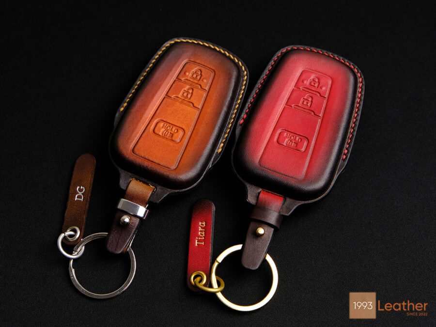 Toyota 4Runner key fob cover crafted from high-quality vegtan leather for durability and elegance.