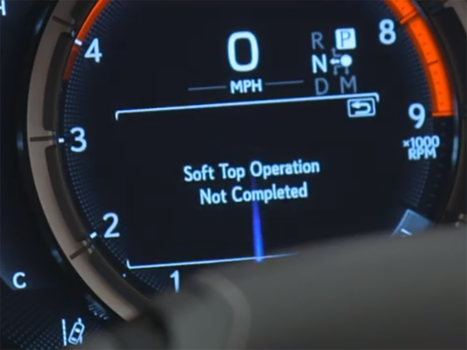 How-To Operate Lexus LC 500 Convertible Soft Top