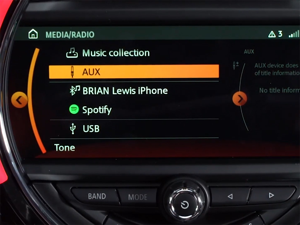 What 3 Superb Features on MINI Connected With Touchscreen