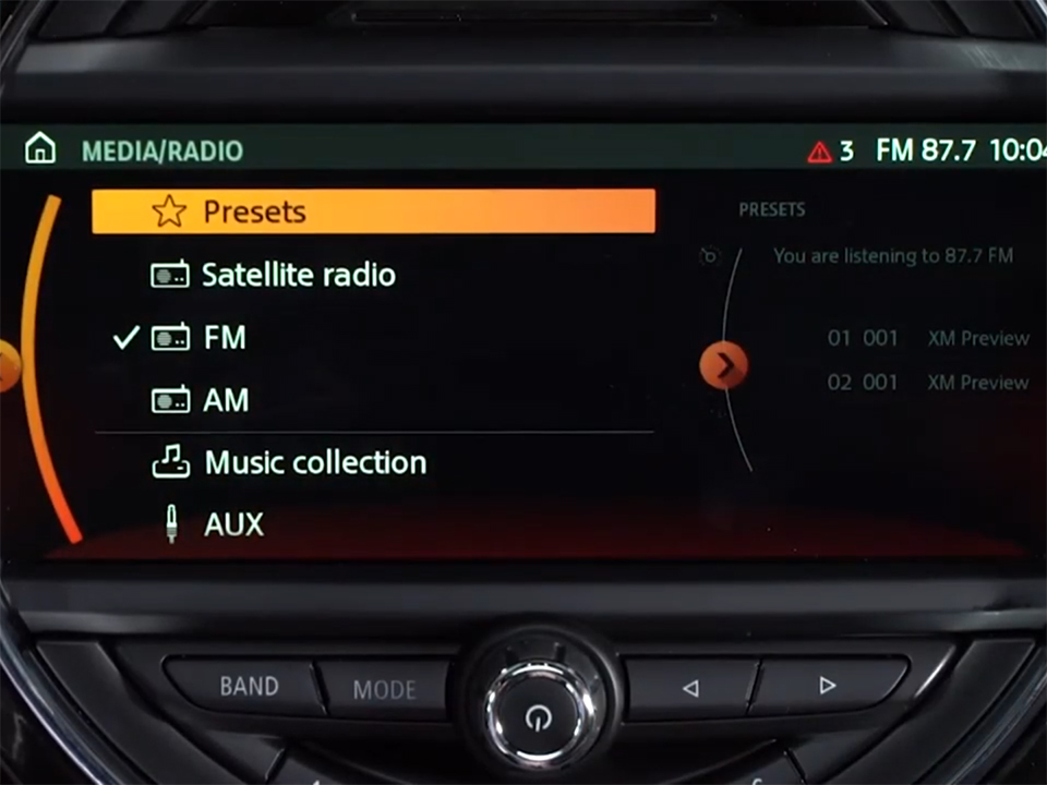 What 3 Superb Features on MINI Connected With Touchscreen