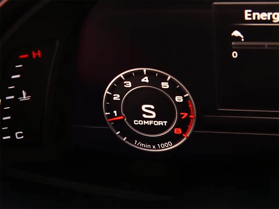 How Easy to Control Audi Gear Shift Operation