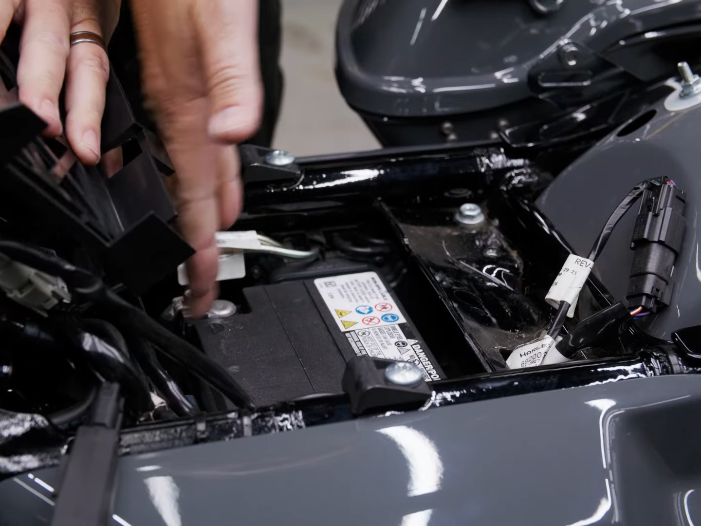 How to Install the Harness onto Harley Davidson Battery