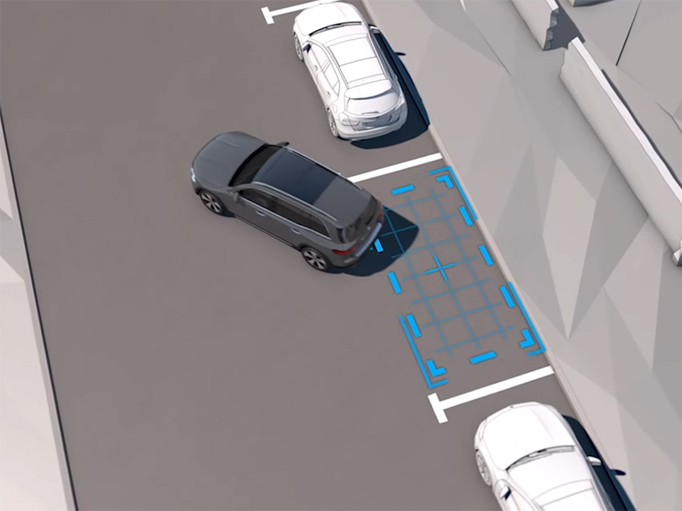 Mercedes-Benz Parking Systems: Parking Safe and Effortless