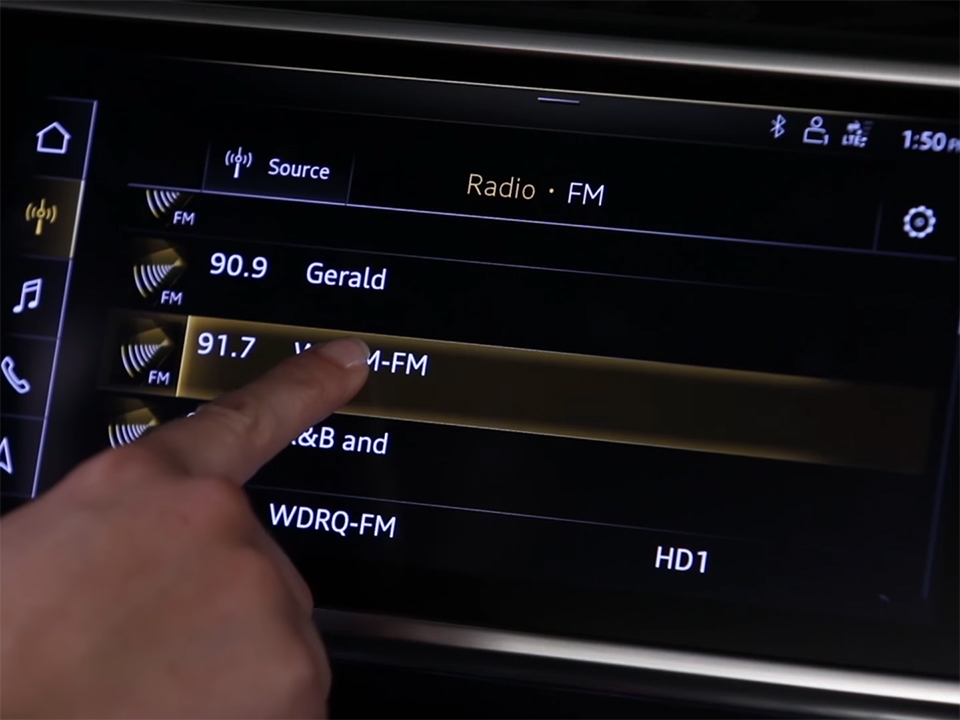 Saving Shortcuts and Favorites: Easy to Control Audi Display