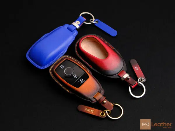 Mercedes A-Class key fob covers crafted from top-class imported Veg-tanned leather for a luxurious finish.