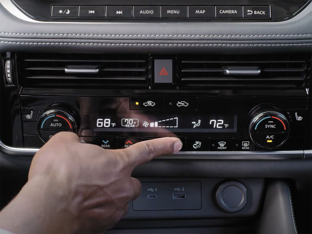 Nissan Rogue Interior