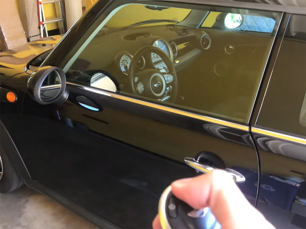 Quick Tip to Control Mini Cooper Window with key