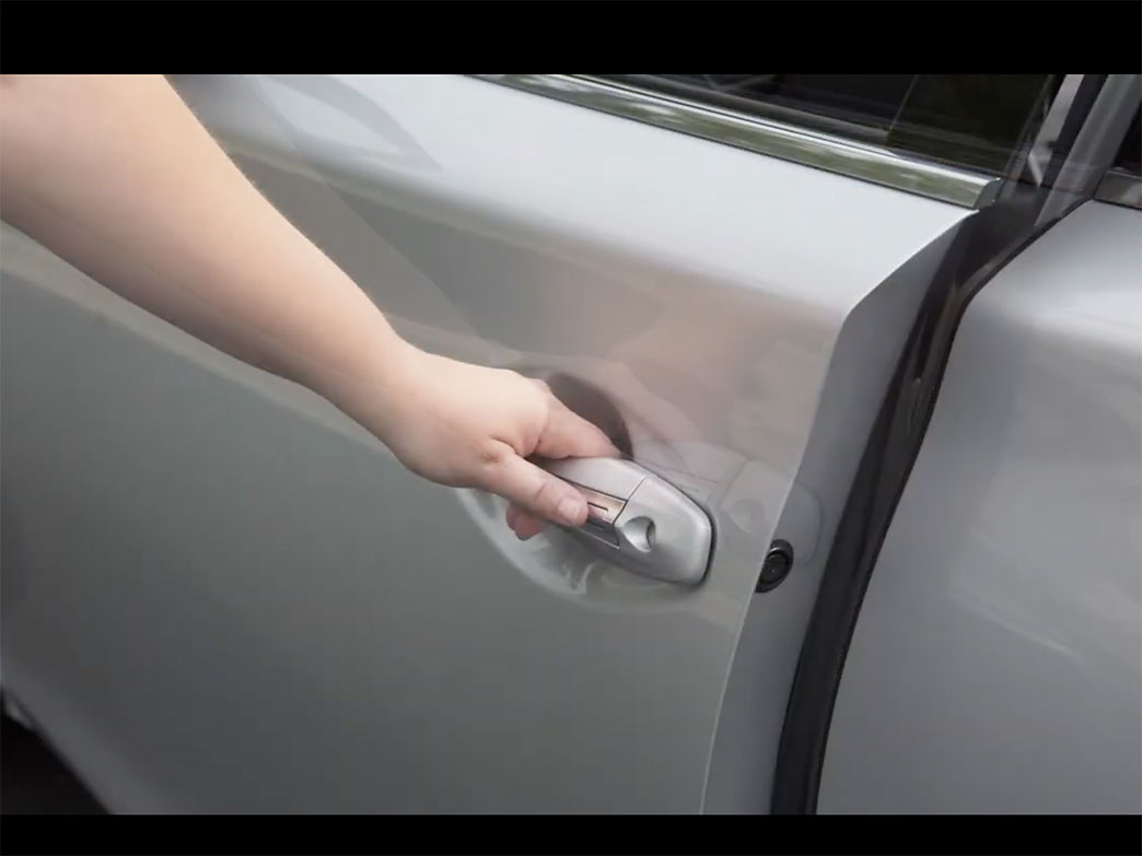 Tips use INFINITI Q50 Intelligent Key and Locking Functions