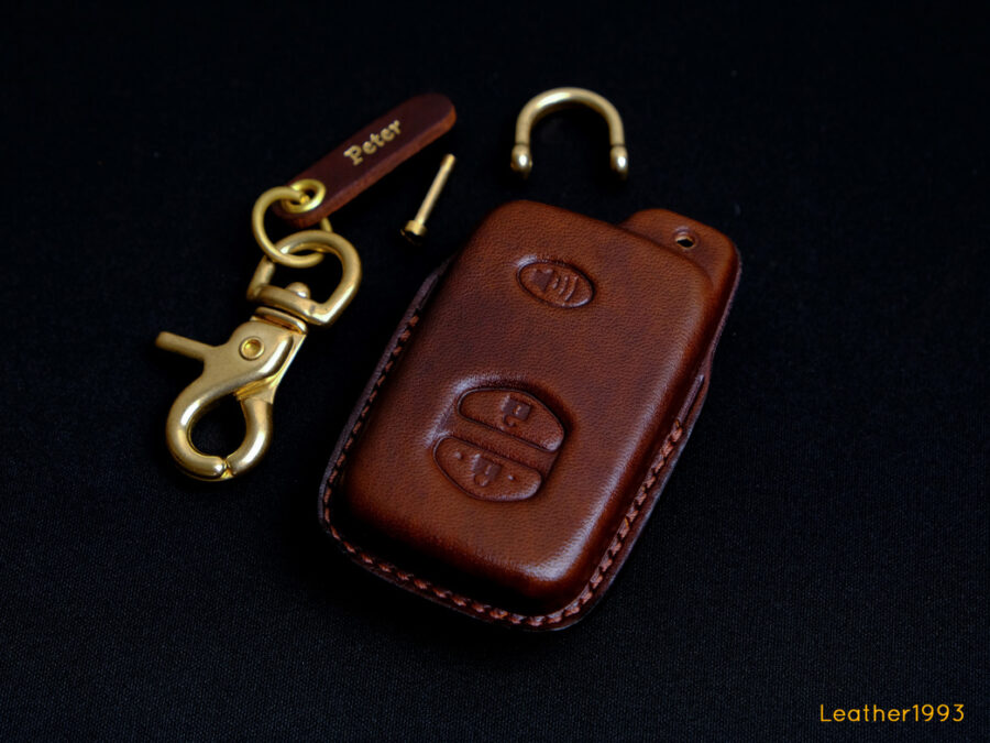 2015 Toyota Land Cruiser key fob cover