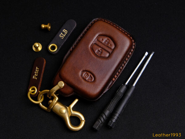 2015 Toyota Land Cruiser key fob cover