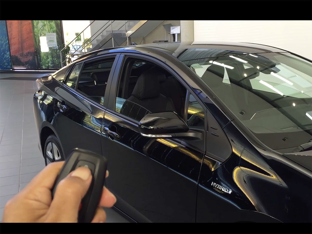 Remotely opening 2016 Toyota Prius power windows