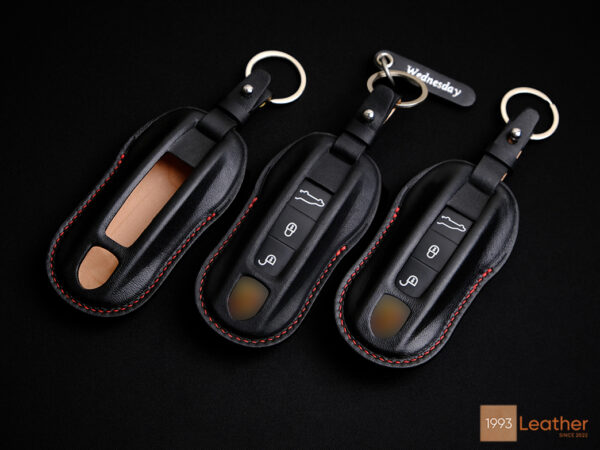 Porsche Macan key fob cover made of scratch-resistant leather for long-lasting durability.