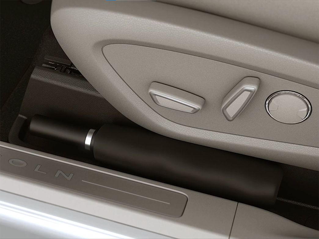 Lincoln Aviator Interior Storage: Great Cargo capacity