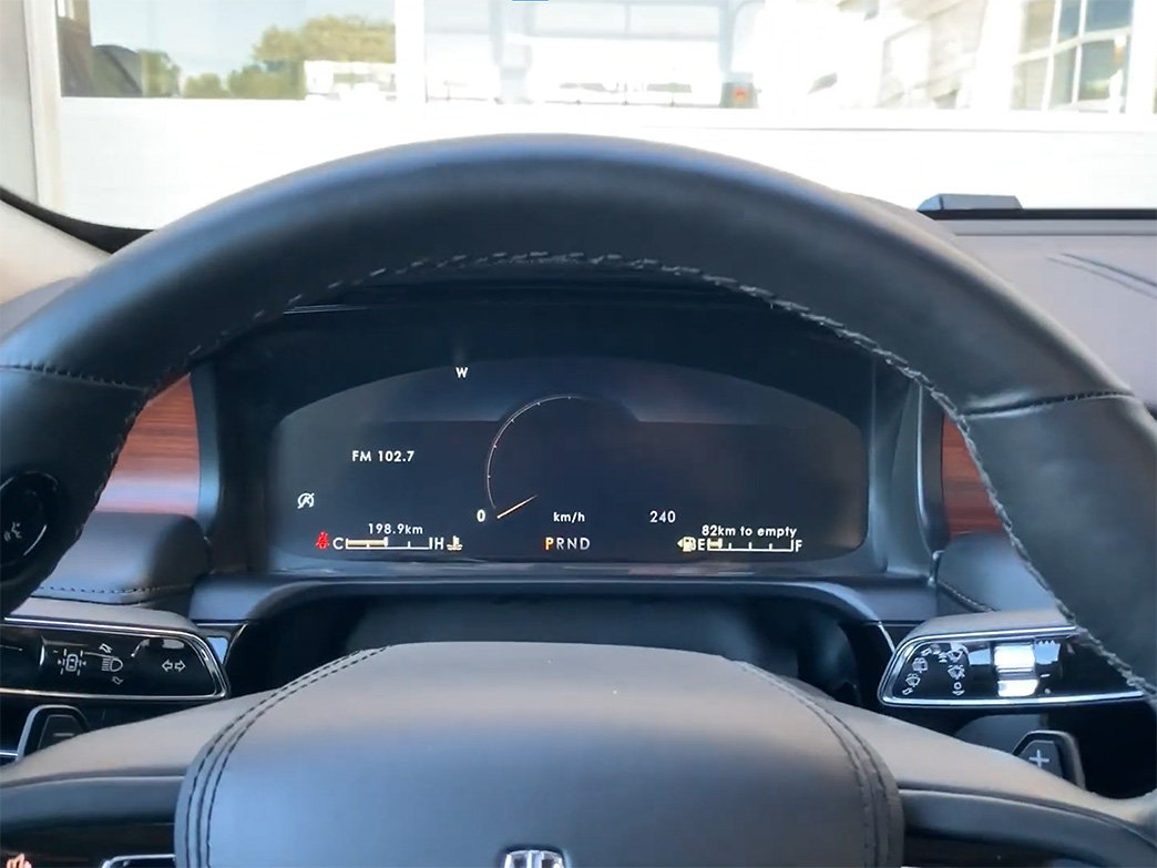 Lincoln Aviator Head-Up Display (HUD): Unlocking the Road Ahead