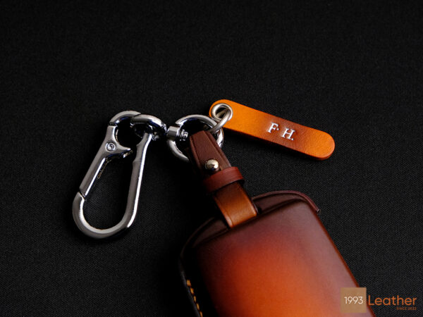 Leather Key Fob Cover and Name Tag Keychain – Elegant & Durable