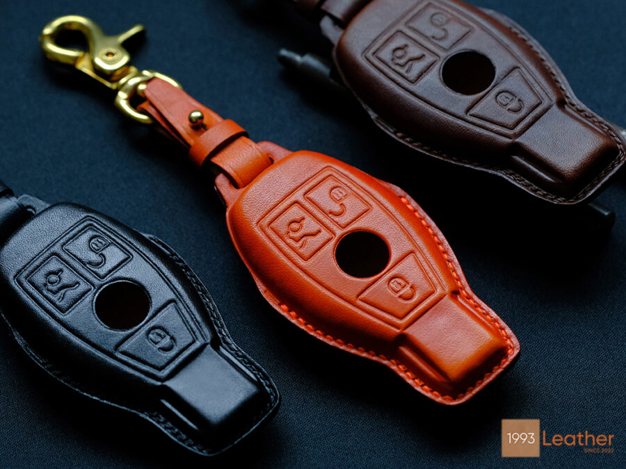 Mercedes G-Class key fob cover featuring a luxurious and elegant leather design