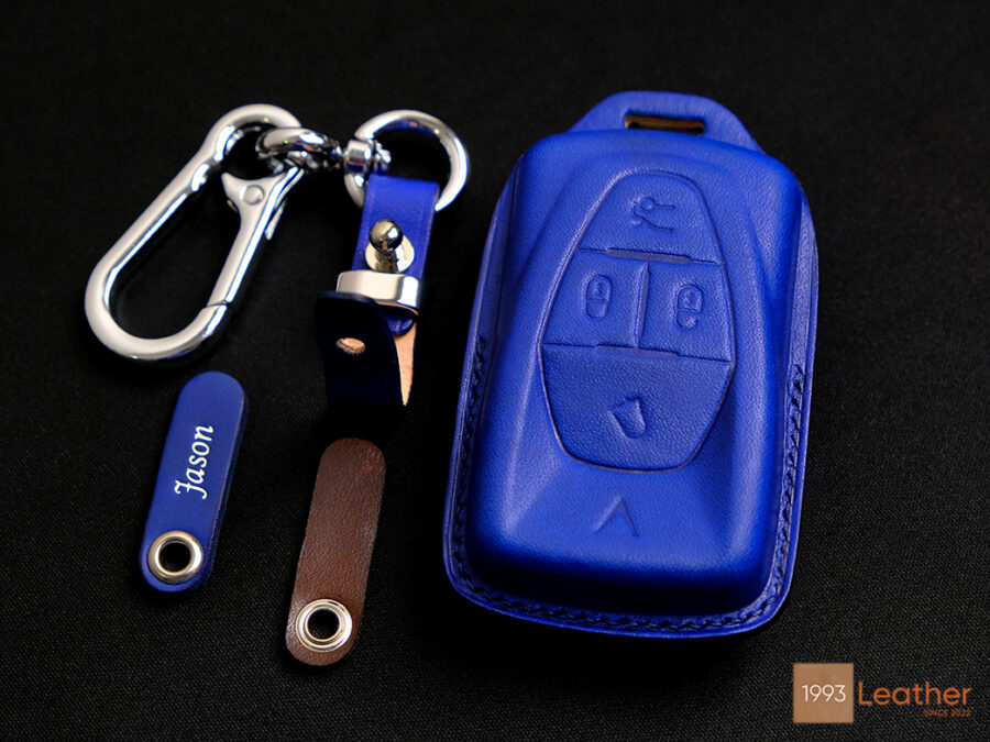 High-quality VinFast VF 7 Key Fob Cover with superb scratch protection.