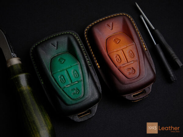 High-quality Veg-Tanned leather key fob cover for VinFast VF e34.