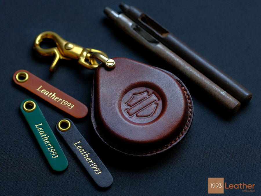 Heritage Classic key fob cover crafted from high-quality Veg-Tanned leather.