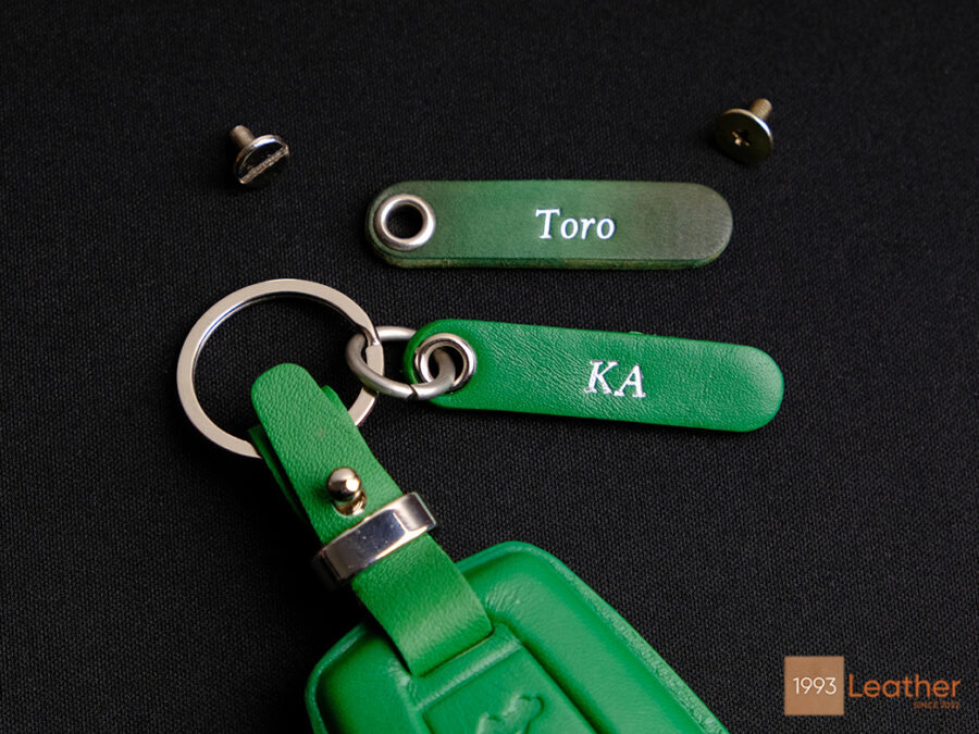 Mitsubishi Outlander key fob cover featuring a free tag engraved and four hardware options for personalization.