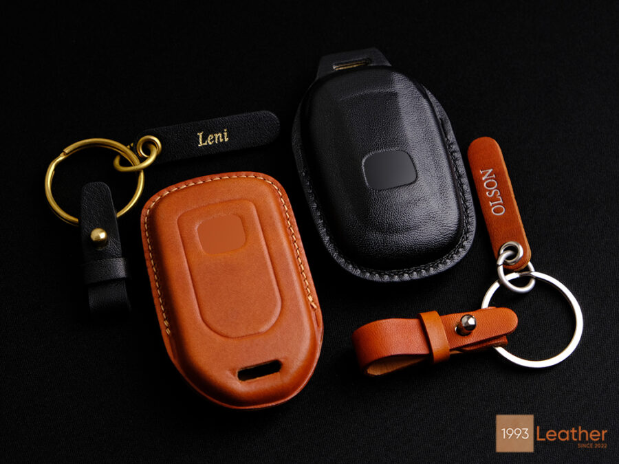 Honda Prologue Key Fob Cover with a free engraved tag and four hardware options for a personalized touch.