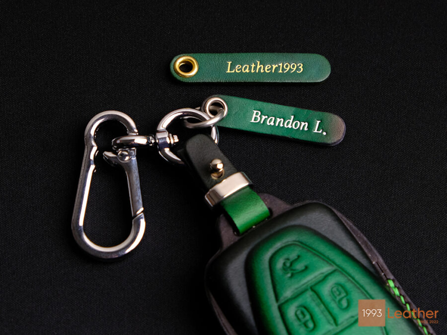 Premium Vinfast VF 9 Key Fob Cover featuring a free engraved tag and four hardware options when ordering.