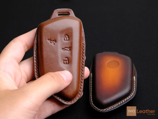 High-quality Volkswagen Atlas key fob cover with a comfortable grip design.