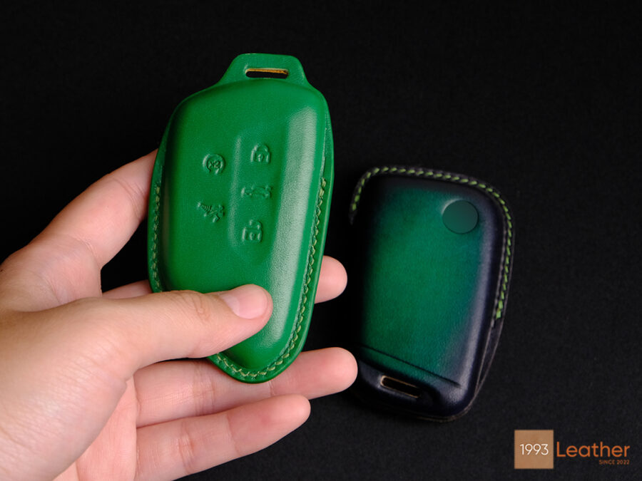 Volkswagen Passat key fob cover with superb scratch protection and long-lasting durability.