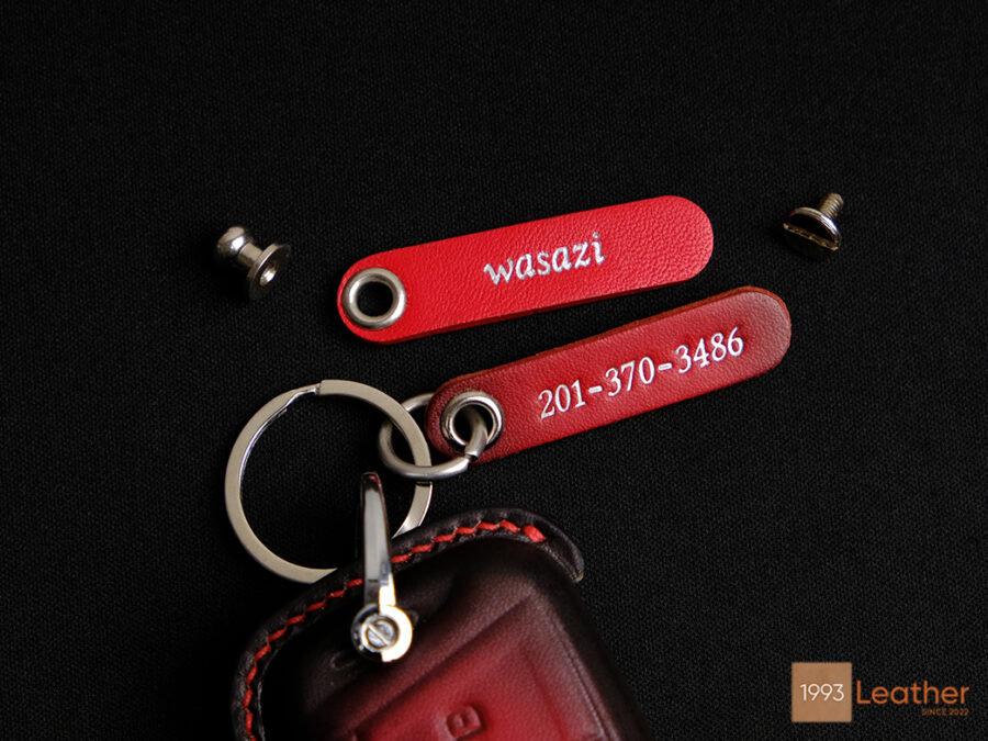 Volkswagen Virtus key fob cover with a free engraved tag and four hardware options for a customizable and stylish look.