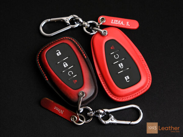 High-quality Chevrolet EV key fob cover made of superb Vegtan leather for durability and elegance.