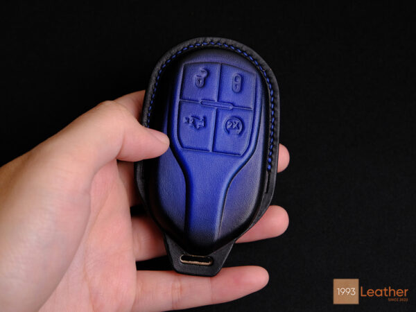 Maserati MC20 key fob cover with scratch protection and enhanced durability.