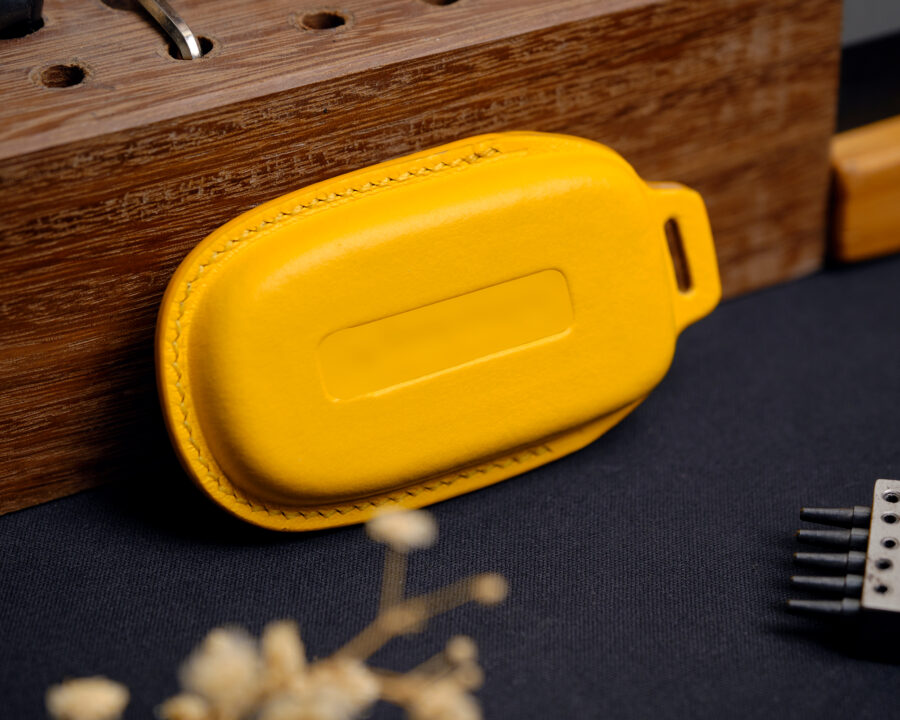 Top-notch leather key fob cover for Jeep Compass designed to combine luxury, durability, and refined style in every detail.