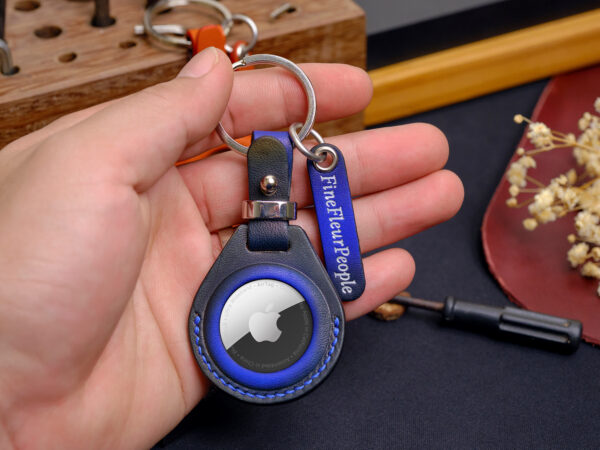 Leather Airtag Keychain